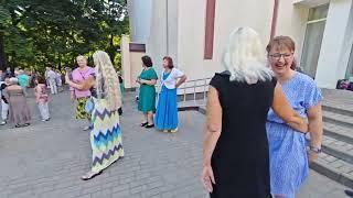 6.07.24г..."Яблони в Цвету"... Севенроза... звучит на танцполе в Гомельском парке...