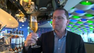 ‘I’ve never seen so much bling’ | Better Off Abroad: The Irish In Dubai | RTÉ One