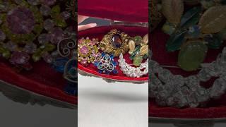 What’s in the box? #mystery #unboxing #fashion #jewelry #vintage #brooch #juliana  #austria