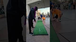 Would You do The $100 Putt Challenge on The Vegas Strip? #golfshorts #golfchallenge #golfputt