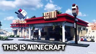 I Built a Realistic Desert Gas Station in Minecraft using Mods