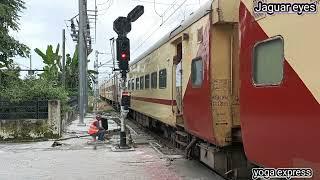 Yoga Express 09032 Train | AHMEDABAD to Yog nagari Rishikesh.