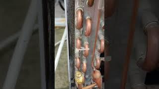 Заправка напольного кондиционера