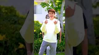 She's call-in I'm yawning  #brent #jeremy #andrew #dom #ampworld