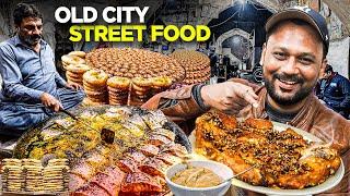 Old City Javed Fish, Special Andarsay, Falooda, Sohan Halwa in Kasur, Punjab | Pakistani Street Food