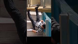 The mime Tom was very hot ️ #tomthemime #seaworldmime #seaworldorlando #funny