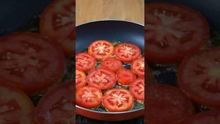 ¡Nunca he comido tomate de otra manera! #recetas #tomates #desayuno #tortilla