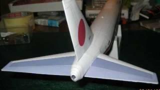 Boeing 747-400 Boeing 747-400. The Japanese Air Force One paper model. Scale: 1:144.