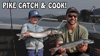 Pike Fishing and Relaxing Shore Lunch at Yukon's Lake Laberge | Fishing with Rod #fishing #outdoors