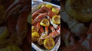 Seafood boil! #crablegs #seafoodboil #shorts #homecook