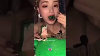  LeTs EaT WiTh mUkBaNgErS 