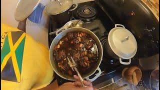 Jamaican Oxtail with Rice & Gungo Pigeon Peas 