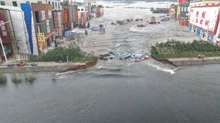 5 Minutes ago in China! Dongting Lake embankment collapsed. Cities and villages in Hunan sank