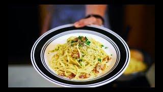 Easy Carbonara Pasta with Bacon | 5 ingredients | 10 min