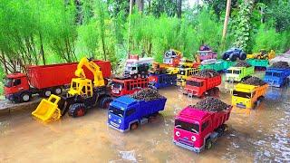 Mobil Mobilan Truk Tayo Gandeng Menemukan Mobil Molen, Dump Truk, Mobil Balap, Bulldoser, Helikopter