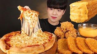 페퍼로니 시카고피자 후라이드 치킨 해쉬브라운 먹방 CHICAGO PIZZA FRIED CHICKEN LEG HASH BRWONS ASMR MUKBANG ピザ พิซซ่า