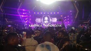 Jose Chameleone Drives the crowd crazy With mama Mia live Performance at Gwanga Mujje Lugogo