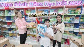 Mua Cặp Sách Chuẩn Bị Cho Năm Học Mới 2023 [ Trang And Vinh ]