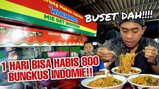 EATING THE MOST FAMOUS INDOMIE IN CIREBON, 800 PACKS OF NOODLES SOLD IN A DAY!? Cirebon  2