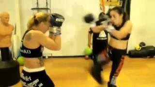 Valentina Shevchenko training with fellow Muay Thai champion, sister Antonina Shevchenko