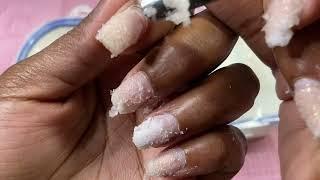 HOW TO SOAK OFF ACRYLIC NAILS AT HOME| BEGINNER NAIL TECHS