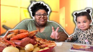 MOMMY AND DAUGHTER SEAFOOD MUKBANG