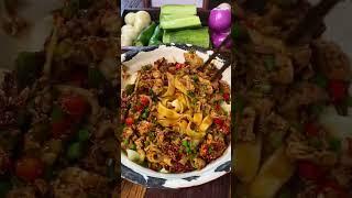 肉末鸡蛋酱拌面，你们点的面它来了，赶紧先吃点吧#拌面 #这一碗好过瘾 #面条的n种吃法