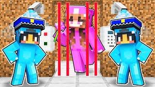 Minecraft NOOB vs PRO: SECURITY HOUSE BUILD CHALLENGE!