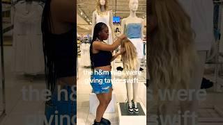 The H&M wigs were giving Taylor Swift  #shorts #taylorswift #celebrity