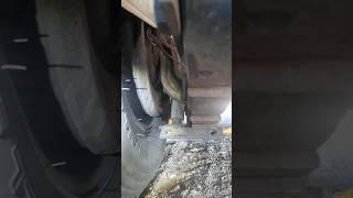 How are you supposed to adjust the trailer brake shoes??? #dexter #trailer