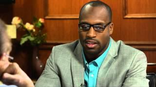 There Will Be Openly Gay NFL Players | Vernon Davis | Larry King Now - Ora TV