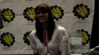 Missy Peregrym Q+A Wizard World Chicago 2008 pt. 1