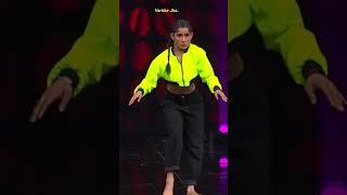 Vartika Jha  ️ #Dance #shorts #ytshorts #vartikaJha #VartikaJhaWorld India's Best Dancer Season 3