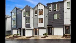 Bothell Townhome for Sale, 3 Bedrooms and 3.25 Bathrooms. Presented by John Fiala Windermere