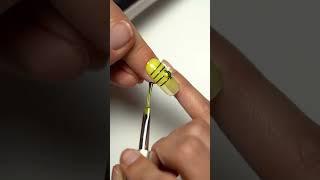 Bee design nail