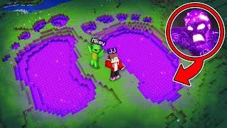 JJ and Mikey Found FOOTPRINT of GIANT PORTAL MONSTER in Minecraft - Maizen