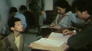 人是需要拉一把的 更何况他们还是孩子 40年前国产电影《少年犯》