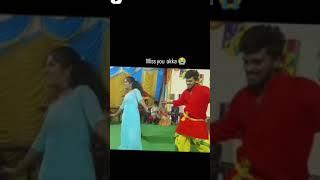 #shruthisinger88 #public #folk #trendingreels #funnyreels #comedy #music #dance #folkmusic #shruti