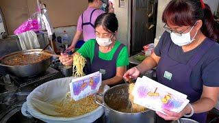 Popular Taichung Fried Noodles that start selling at 3 a.m/凌晨3點開賣的人氣小吃,天津路無名炒麵-Taiwanese Street Food