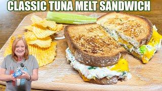 CLASSIC TUNA MELT Tuna Fish Sandwich