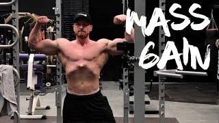 Nutrient Timing for MASS | Staying Lean While Bulking