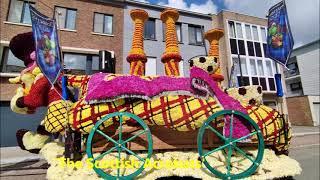 Bloemencorso Blankenberge 2023 - Possensje: 'The Scottish Acrobats' & 'Carnaval Games'