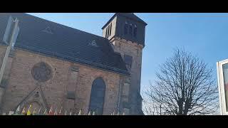 ev Kirche Mellnau, 12 Uhr Geläut am Sonntag. Glocke 1,2