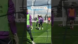 Thibaut Courtois needs to be a striker  (via @realmadrid) #shorts