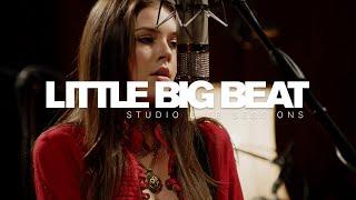 ELISE TROUW - WEIRD BED - STUDIO LIVE SESSION - LITTLE BIG BEAT STUDIOS