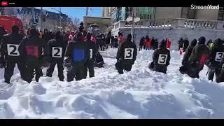 HAPPENING IN OTTAWA NOW | POLICE MOVING IN TO REMOVE PEACEFUL PROTESTERS