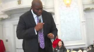 Magic Johnson offers business advice