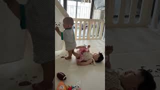妹妹是“喝醉”了吗#人类幼崽 #龙凤胎