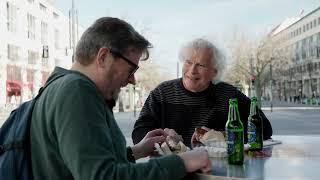 Auf eine Bratwurst mit Simon Rattle & Peter Hoare