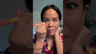 Tighten my under eyes in 7 minutes with me